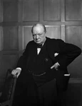 „Roaring Lion” (leul furios), portretul lui Winston Churchill realizat de Yousuf Karsh (© Wikimedia Commons)