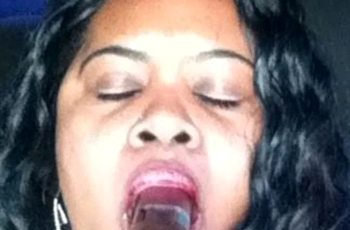 Angelica Robinson a postat această imagine după ce a aflat că şeful ei a plecat la o conferinţă cu o altă femeie