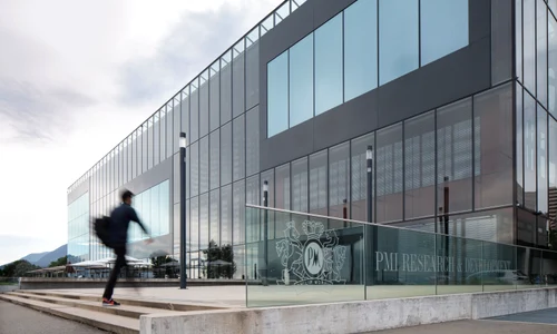 PMI Research & Development  ADVERT PHILIP MORRIS INTERNATIONAL