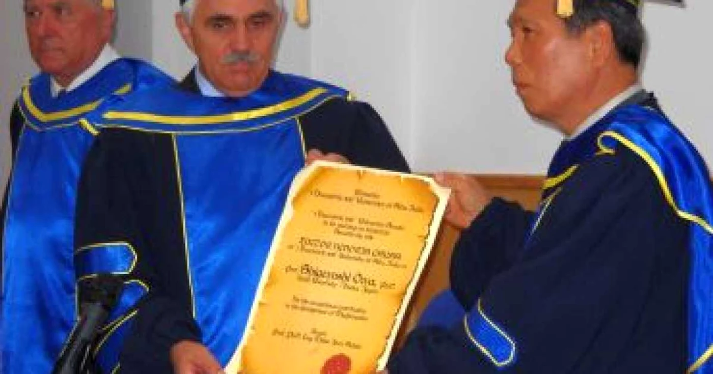 Alba Iulia: Doctor Honoris Causa la Universitatea „1 Decembrie 1918”