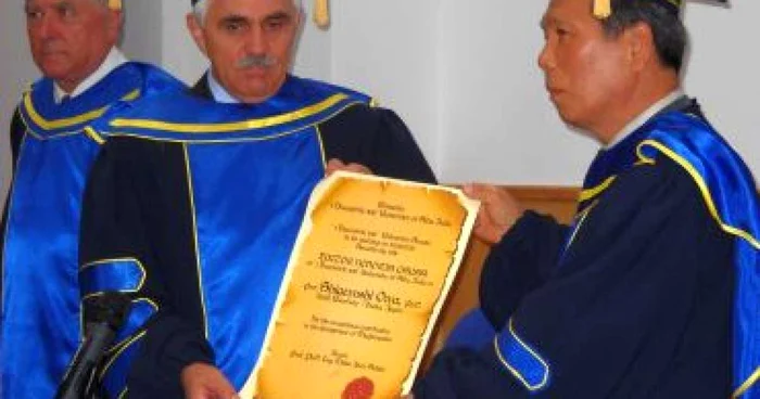 Alba Iulia: Doctor Honoris Causa la Universitatea „1 Decembrie 1918”