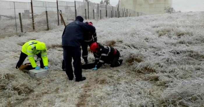Puţul unde şi-a găsit sfârşitul un bărbat de 59 de ani FOTO ISU Dobrogea
