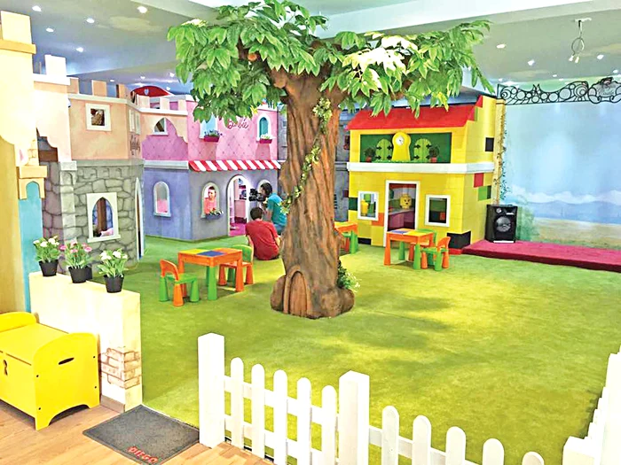 
    Aşa arată ”Academia  Ilie Năstase”, unde  copiii se vor putea  juca şi face sport  