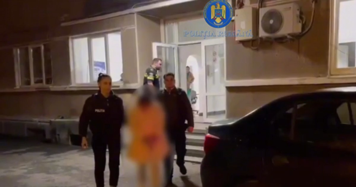 Două tinere, reținute pentru furtul de haine și agresarea angajatelor dintr-un mall bucureștean