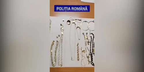 61cb2b565163ec4271114452 jpg