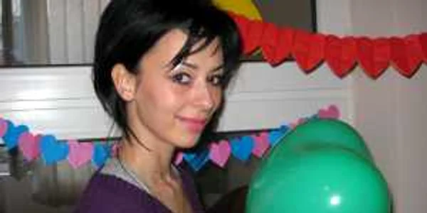 Daniela Hanu a fost abandonată într-un centru de plasament la zece ani