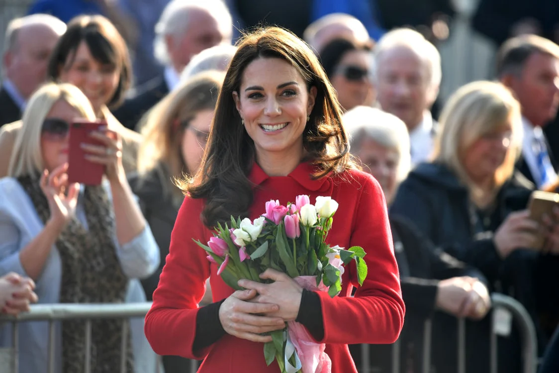 Kate Middleton reușește să-și mențină silueta suplă chiar dacă a trecut prin trei nașteriFoto: Getty