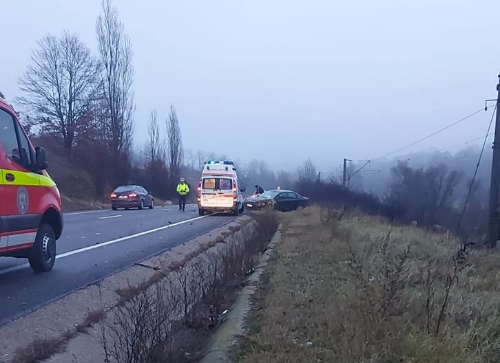 Doi oameni au avut nevoie de ajutor. FOTO ISU Mehedinți