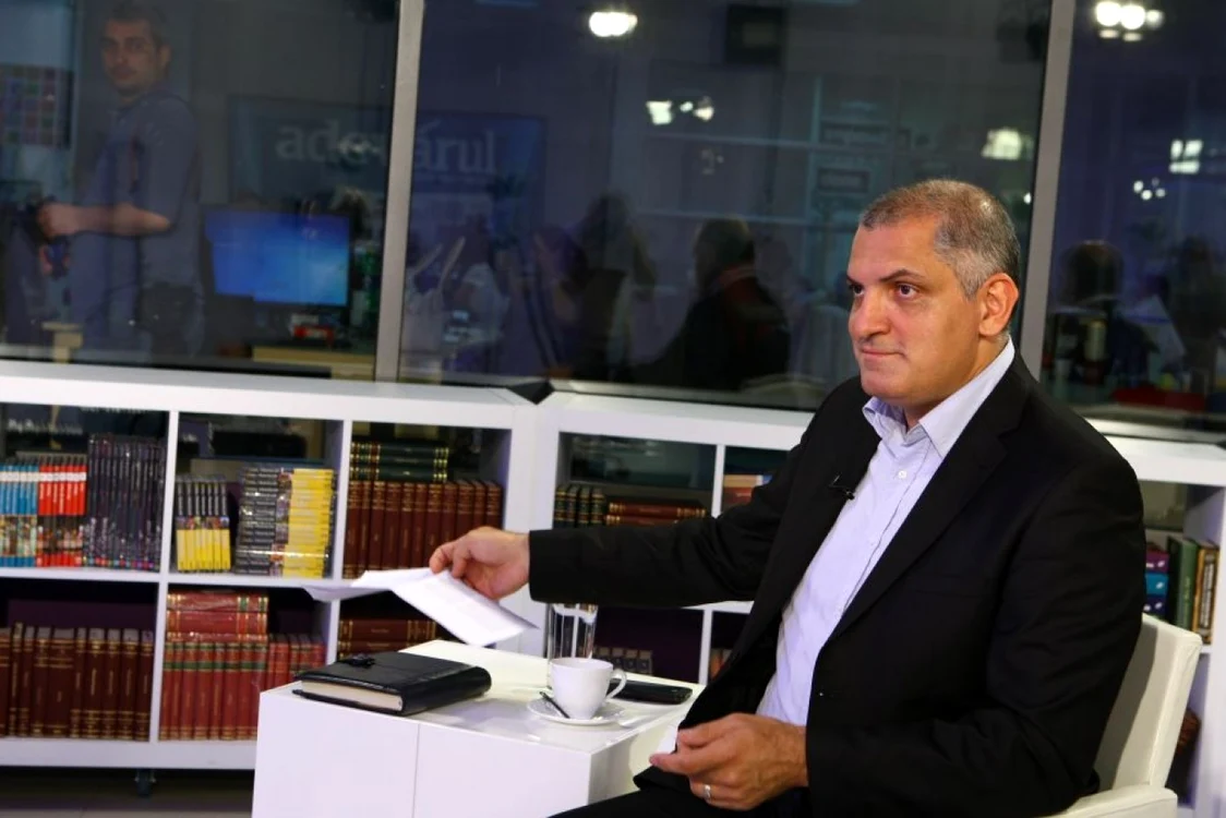 Damian Drăghici, un muzician talentat şi politician dedicat FOTO: Marian Iliescu