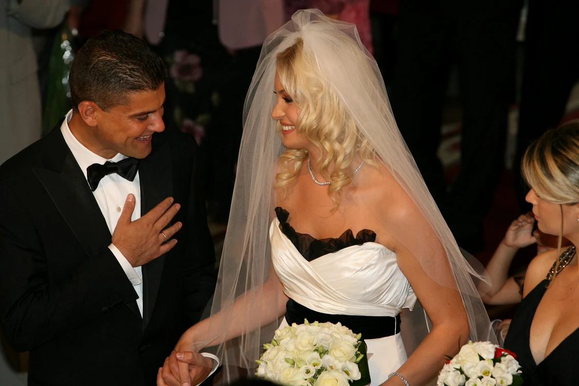 Cristian Boureanu și Valentina Pelinel își uneau destinele, dar Cristi Borcea trăgea cu ochiul la Valentina