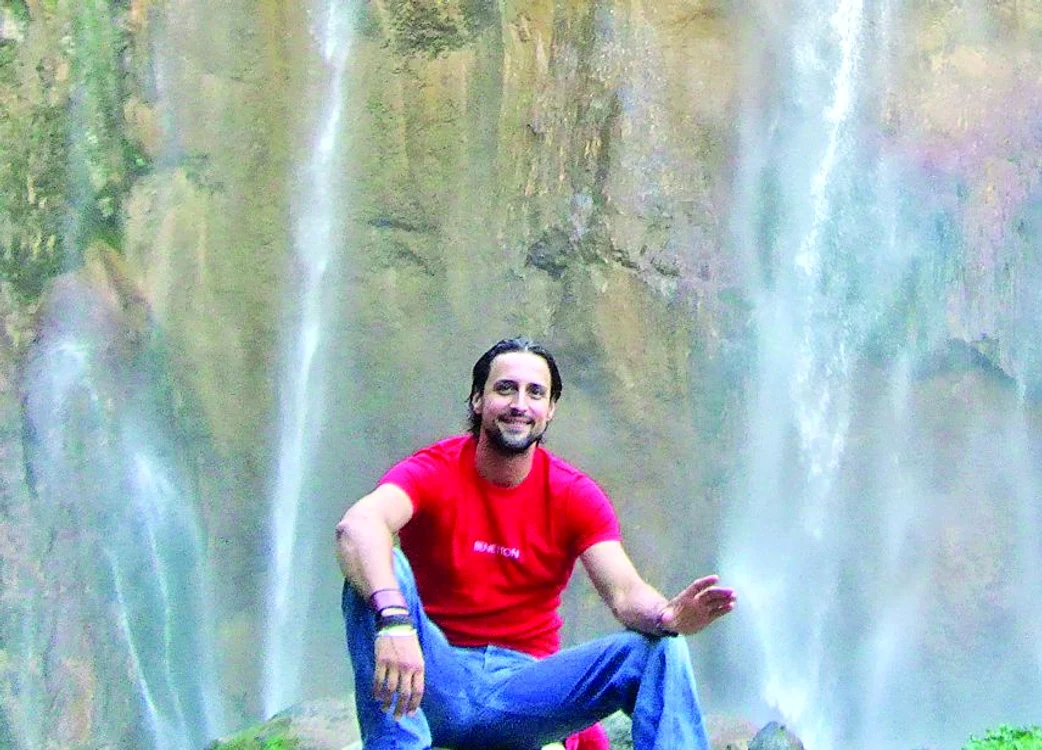 
    Denis Ştefan  