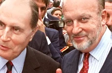 Ceauşescu‑Mitterrand, război cu spioni jpeg