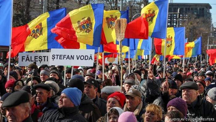 Proteste ale opoziţiei de la Chişinău