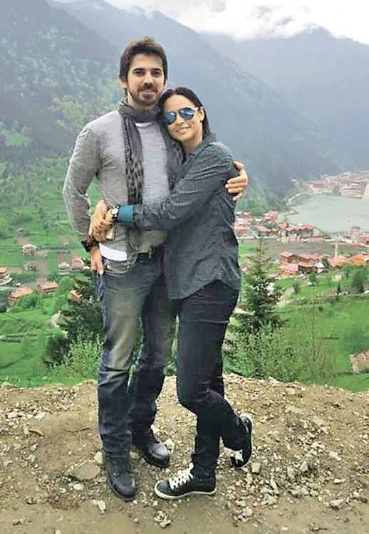 
    Andreea și Tuncay  și-au încărcat  bateriile în Turcia  