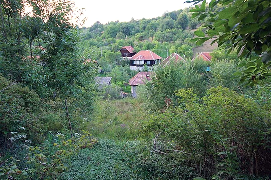 Satul Alun este la 30 km distanță de Hunedoara