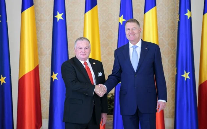 Adrian Zuckerman şi Klaus Iohannis FOTO Prezidency.ro