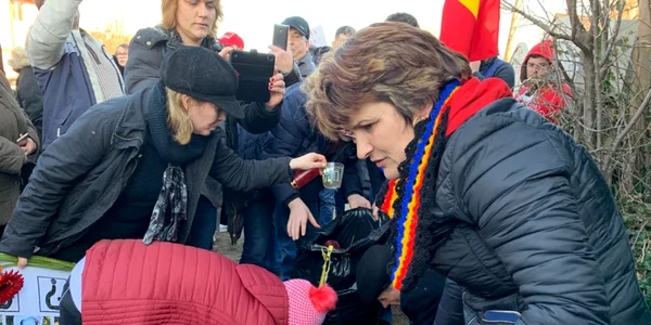 altarul dincă