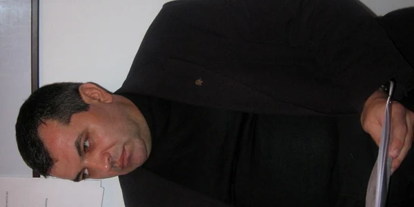 Dan Păun îi transmite preşedintelui ATOP, Ionel Avram, că n-are obiectul muncii. 