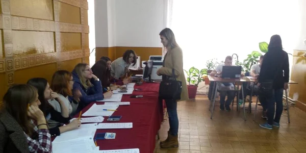Basarabenii votează şi la Timişoara FOTO Ştefan Both