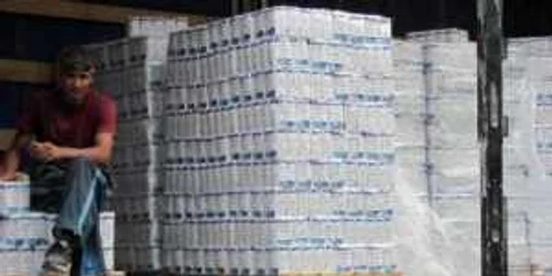 Alimentele se distribuie zilnic/foto: Arhiva