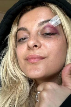 Bebe Rexha, Instagram jpeg