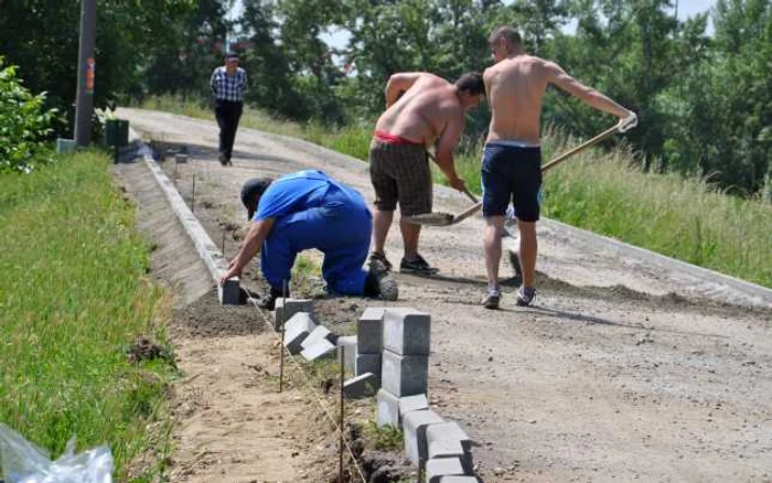 Lucrări la pistele de biciclete