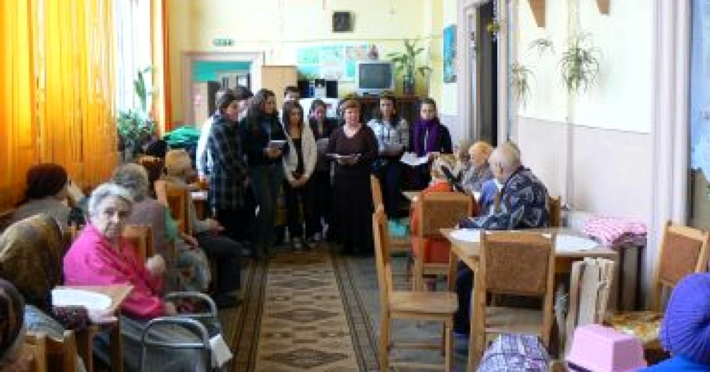 Pensionarii de la cămin vor avea căldură cu ajutorul panourilor solare prin programul "Casa verde"