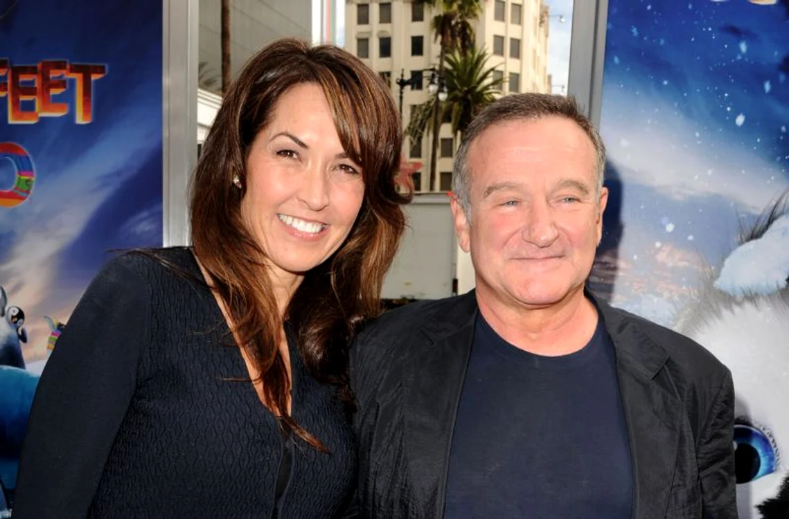 
    Robin Williams și Susan Schneider (51 de ani) s-au căsătorit cu trei ani înainte ca actorul să se sinucidăfoto: Getty  