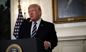 Donald Trump l a întrerupt de numeroase ori pe Joe Biden în timpul dezbaterii televizate  jpeg