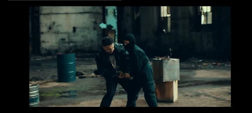 Răzvan Ochea, în rolul de interlop din „Tătuțu`” / foto: Click!