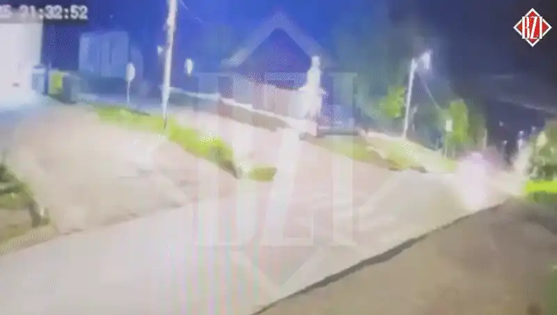 Accident violent în Iași: momentul în care un șofer băut intră pe contrasens într-o mașină cu 4 copii