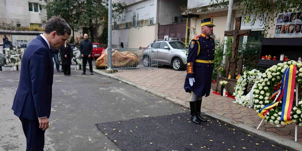 INSTANT COLECTIV DAN si NICULESCU 001 INQUAM Photos Octav Ganea jpg