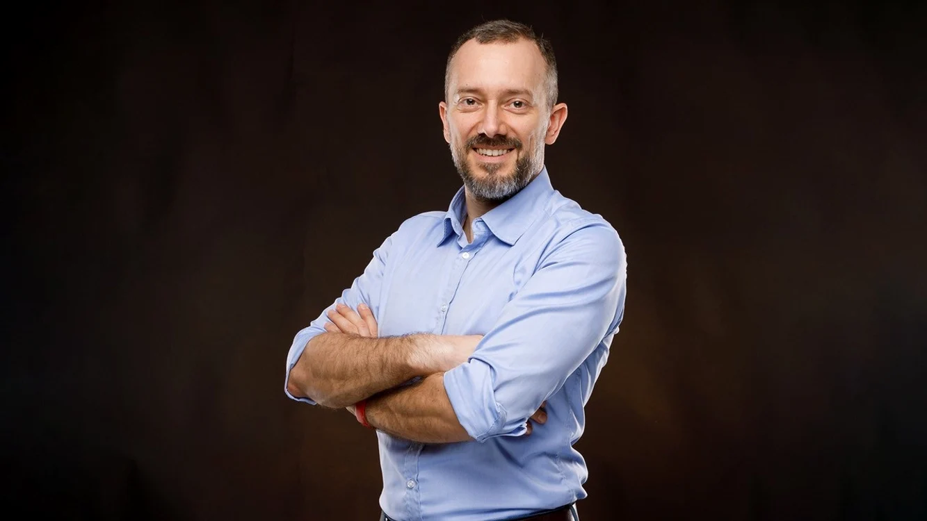 Consultantul Rareș Manolescu