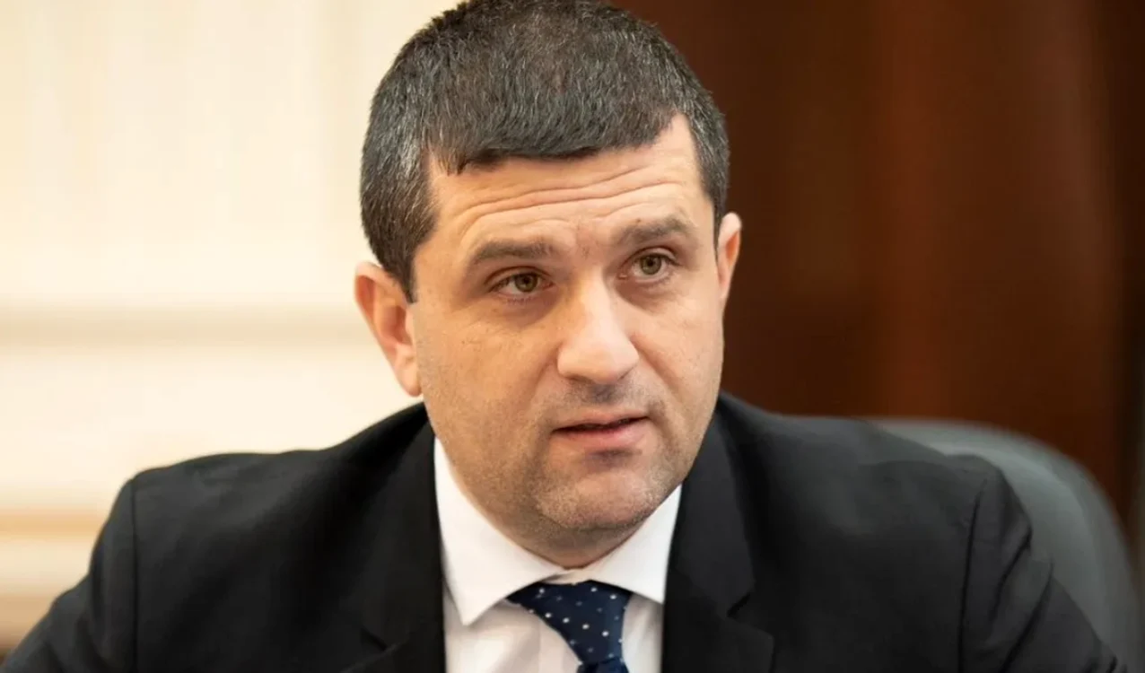 Radu Miruță, ministrul Apărării FOTO: Facebook