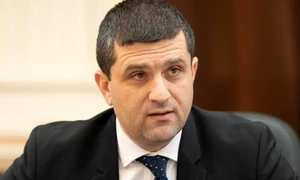 Sursa foto Facebook  Radu Miruță png