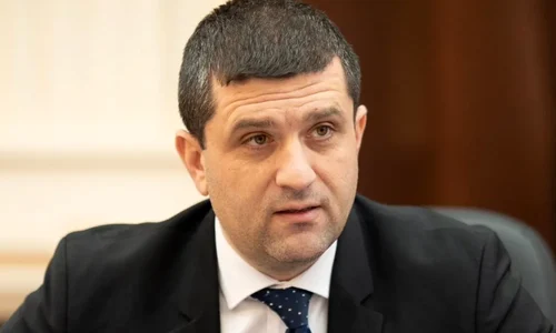 Sursa foto Facebook Radu Miruță png