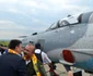 Generalul Cătălin Băhneanu a primit steagul României de la locotenent in rezervă Vasile Botomei