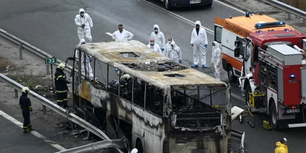 incendiu in autobuz bulgaria