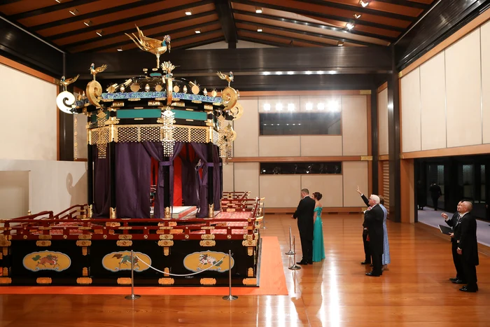 5 carmen iohannis klaus iohannis tinuta rochie japonia naruhito 4 jpg jpeg