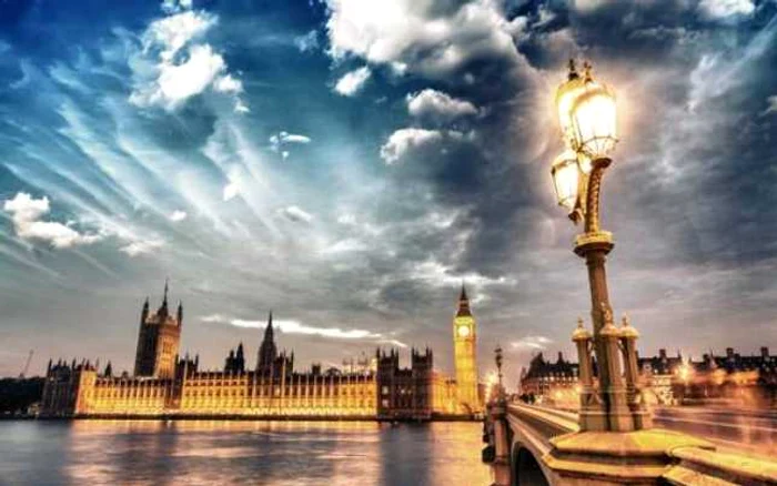Tehnologia ce detectează radiaţiile ce ar putea fi instalată în Londra poate fi folosită şi la identificarea pachetelor suspecte FOTO independent.ie