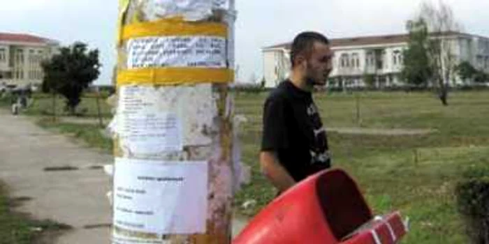 Constanţa: Licenţiaţii „la negru“ scapă nepedepsiţi