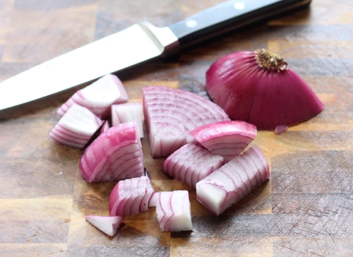 Cutting Red Onions for Dip 2 jpeg