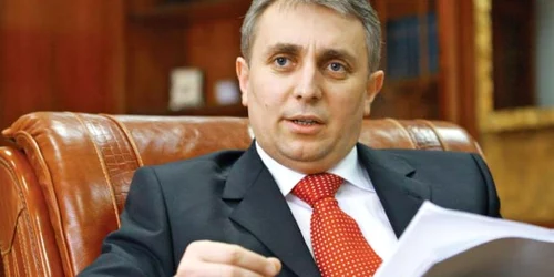 Pe vremea când fratele său ajungea vameş, Lucian Bode nu era ministru,  dar era deputat PDL şi  liderul judeţenei de partid  