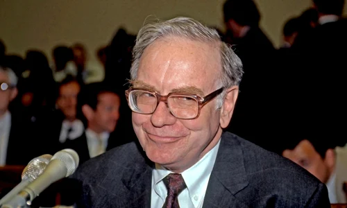 Warren Buffett, foto Shutterstock jpg