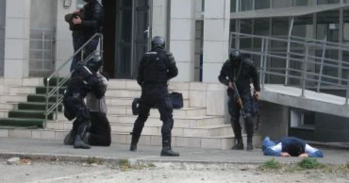 Bistriţa: Jaf armat la Trezorierie într-un scenariu simulat