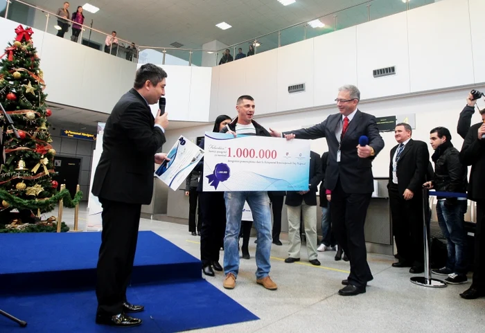 Pasagerul cu numărul un milion a fost premiat. Foto: Thomas Câmpean