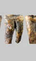Molarul descoperit în Peștera Chagyrskaya și macro-caracteristicile sale (© Zubova et al., 2026, PLOS One, CC-BY 4)