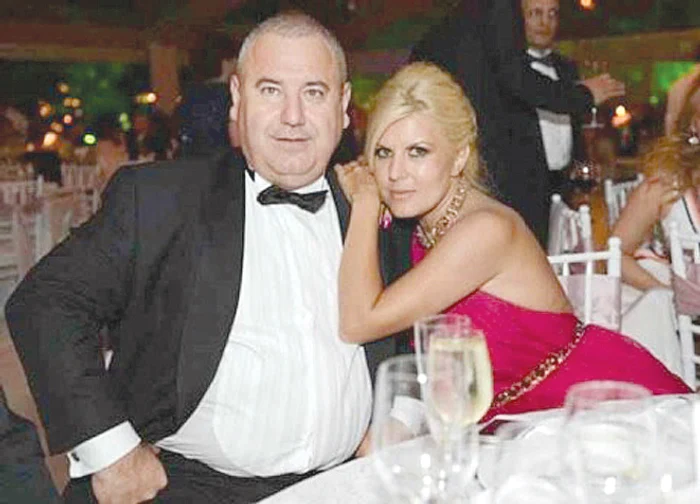 Elena Udrea şi  Dorin Cocoş, pe  când erau soţ şi soţie