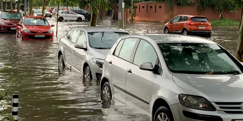 ploaie inundatii bucuresti 1 jpeg
