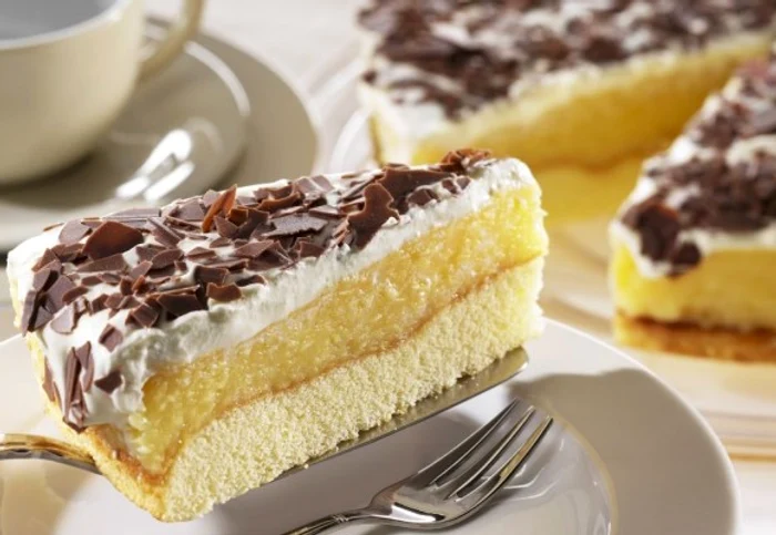 
    Una dintre prajiturile preferate ale suedezilor, cremoasa si aromataclickpoftabuna.ro  